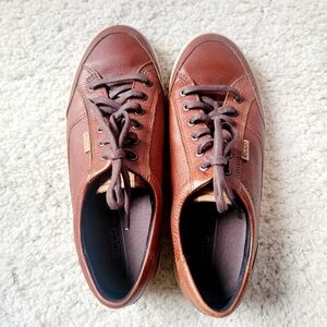 ECCO Brown Leather Sneakers Size 8